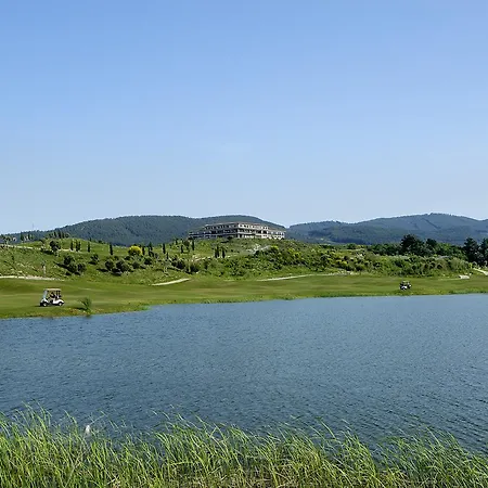 Ege Golf * Ağaçlı
